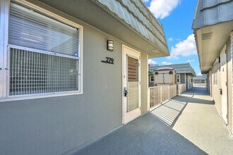 279 Flanders F in Delray Beach, FL - Building Photo - Building Photo