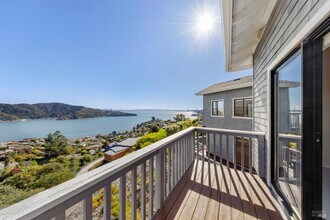 500 Ridge Rd in Tiburon, CA - Building Photo - Building Photo