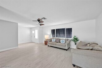 1831 Palaco Grande Pkwy in Cape Coral, FL - Building Photo - Building Photo