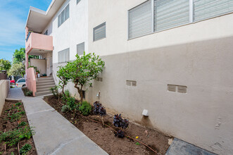 1247 Berkeley St in Santa Monica, CA - Building Photo - Building Photo