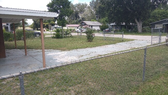 2212 Bouyer St in Lake Wales, FL - Building Photo - Building Photo