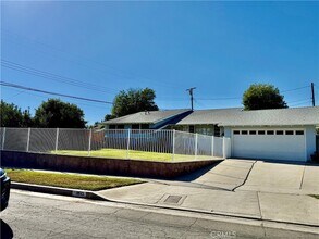 11543 Swinton Ave in Los Angeles, CA - Building Photo - Building Photo
