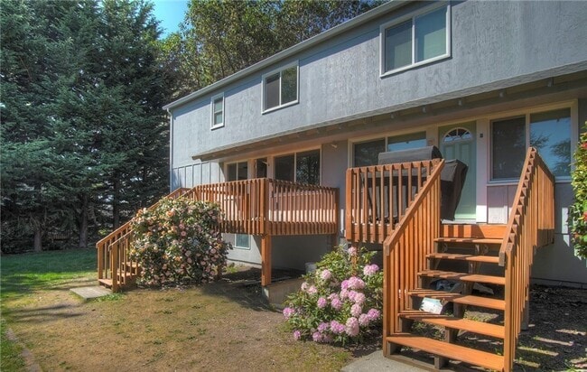 property at 1937 NE 30th St