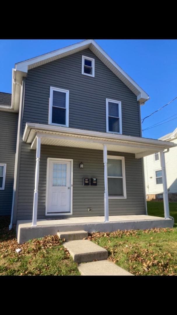property at 218 Lincoln St