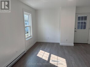 28 James St E in Brockville, ON - Building Photo - Building Photo