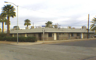 2002 N 8th St Apartamentos