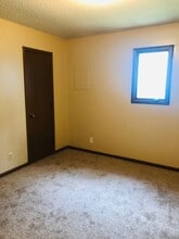 613 W 12th St in Junction City, KS - Building Photo - Building Photo