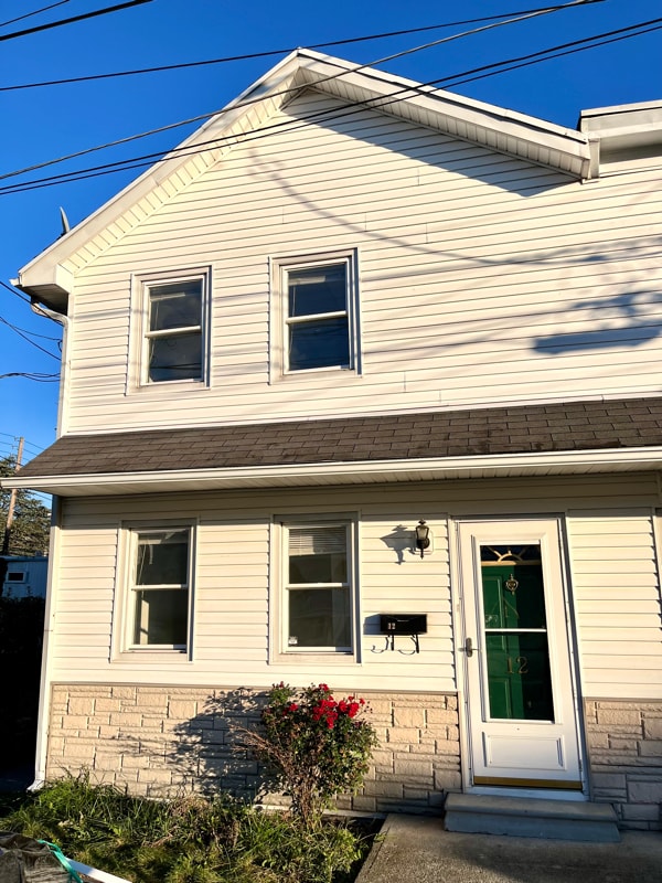 property at 12 E Carroll St