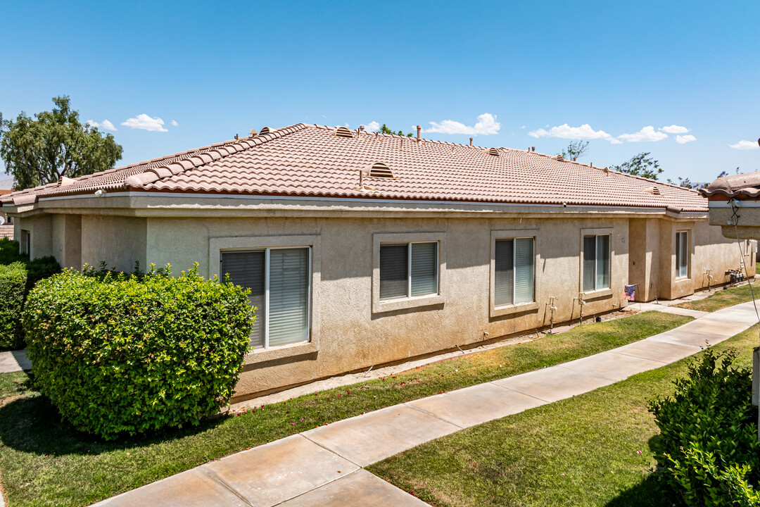 Summerbreeze in Indio, CA - Building Photo