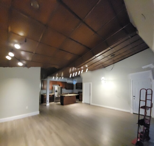 440 Franklin Ave, Unit 1