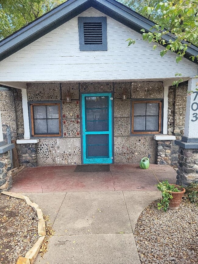 703 N Walnut St in Prescott, AZ - Building Photo - Building Photo