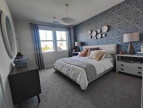 111 N 1st Ave in Upland, CA - Foto de edificio - Building Photo