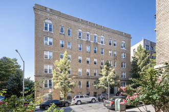 730 W 183rd St in New York, NY - Building Photo - Building Photo