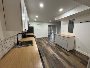 53 Ann Lee Ln in Tamarac, FL - Building Photo - Building Photo