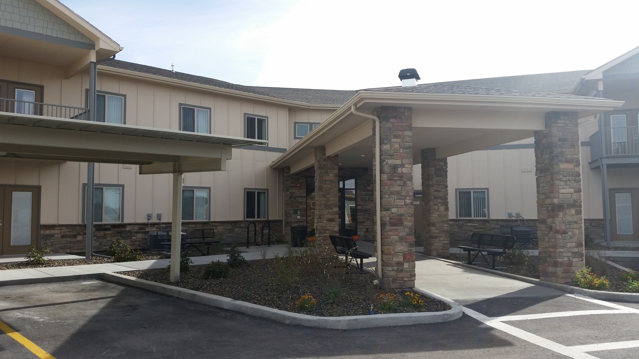 Kinsale Place Senior Apartments in Lewiston, ID - Building Photo