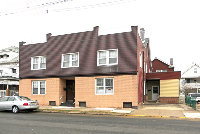 169 Whitehead Ave in South River, NJ - Building Photo - Building Photo