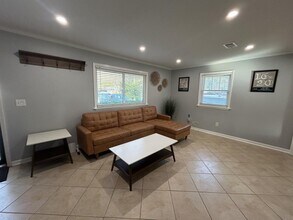 405 Kingston Rd in Wilmington, NC - Building Photo - Building Photo