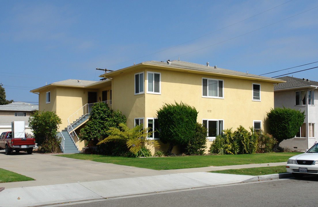 258-268 Homer Ave in Ventura, CA - Foto de edificio