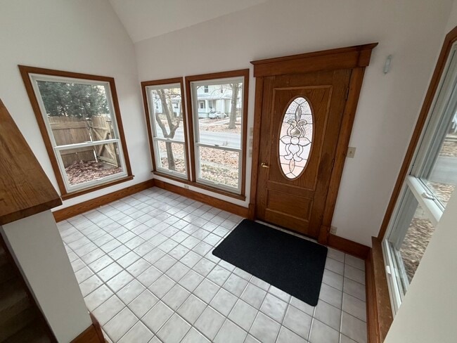 410 W Illinois St in Urbana, IL - Building Photo - Building Photo