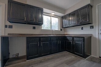 15841 Dort St in Roseville, MI - Building Photo - Building Photo