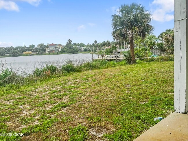 115 Twin Lakes Dr in Panama City Beach, FL - Foto de edificio - Building Photo