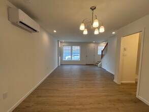 281 Greenwich Ave in Stamford, CT - Building Photo - Building Photo