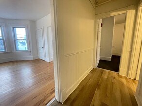 459 Beech St in Manchester, NH - Building Photo - Building Photo