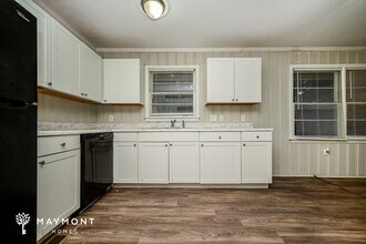 2273 Hampton Locust Grove Rd in Locust Grove, GA - Building Photo - Building Photo