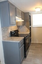 1006 Straka Terrace in Oklahoma City, OK - Building Photo - Building Photo