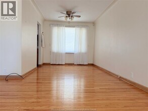 3610 Roxborough Blvd in Windsor, ON - Building Photo - Building Photo
