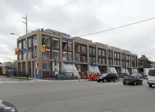 643 Lawrence Ave W in Toronto, ON - Building Photo - Primary Photo