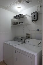 18340 NW 68th Ave in Hialeah, FL - Building Photo - Building Photo