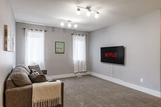 3573 Cherry Landing SW in Edmonton, AB - Building Photo - Building Photo