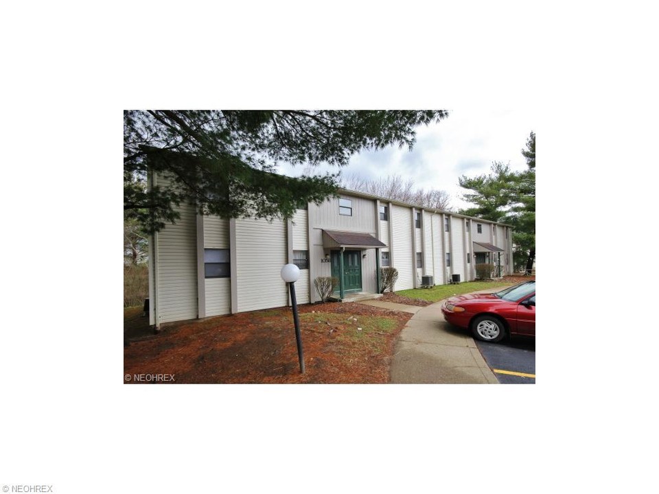 1060G Brandywine Blvd. Watersedge in Zanesville, OH - Foto de edificio