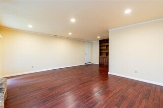 510 Cranbrook Park in Garland, TX - Building Photo - Building Photo