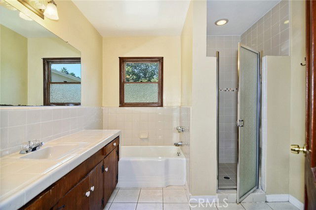 5106 Bascule Ave in Los Angeles, CA - Building Photo