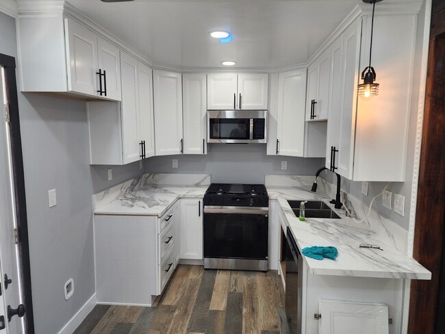 property at 3014 Clay Ave