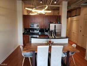 258 S 3rd St in Philadelphia, PA - Foto de edificio - Building Photo