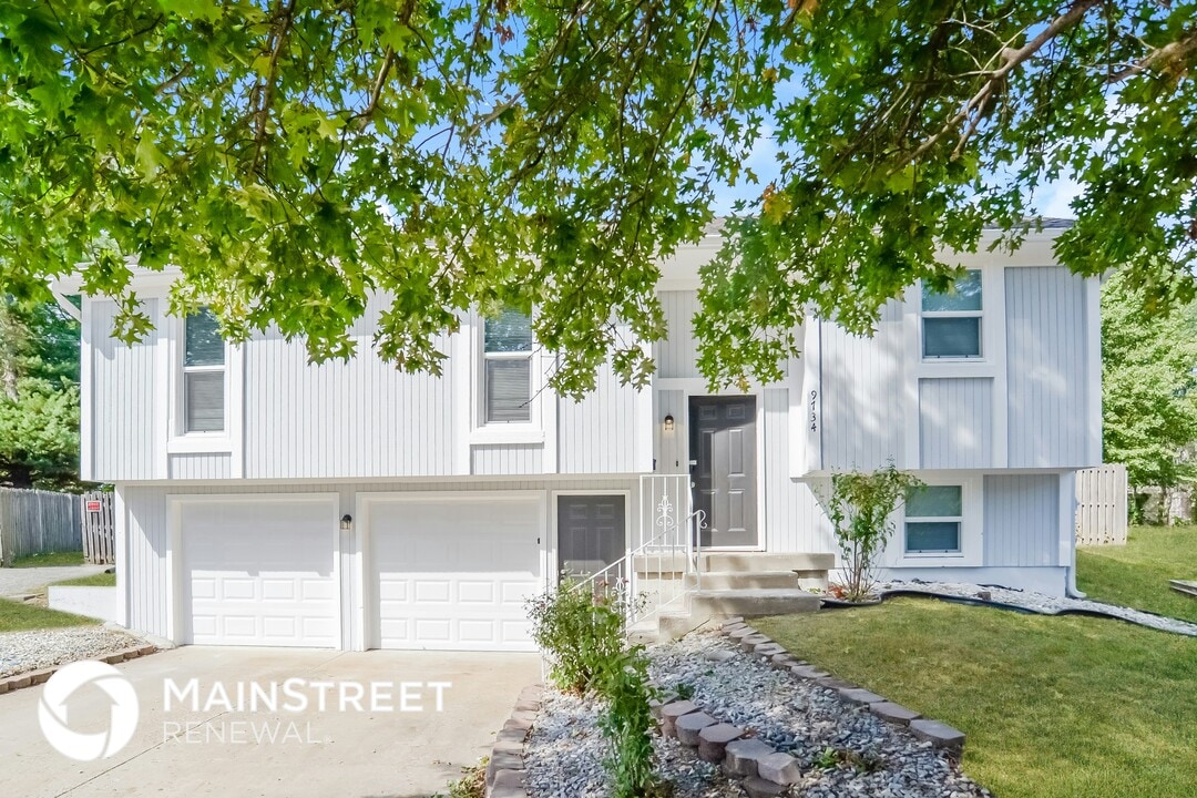 9734 Booth Ave in Kansas City, MO - Building Photo