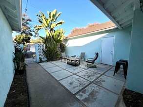 5735 Campanile Way in San Diego, CA - Building Photo - Building Photo