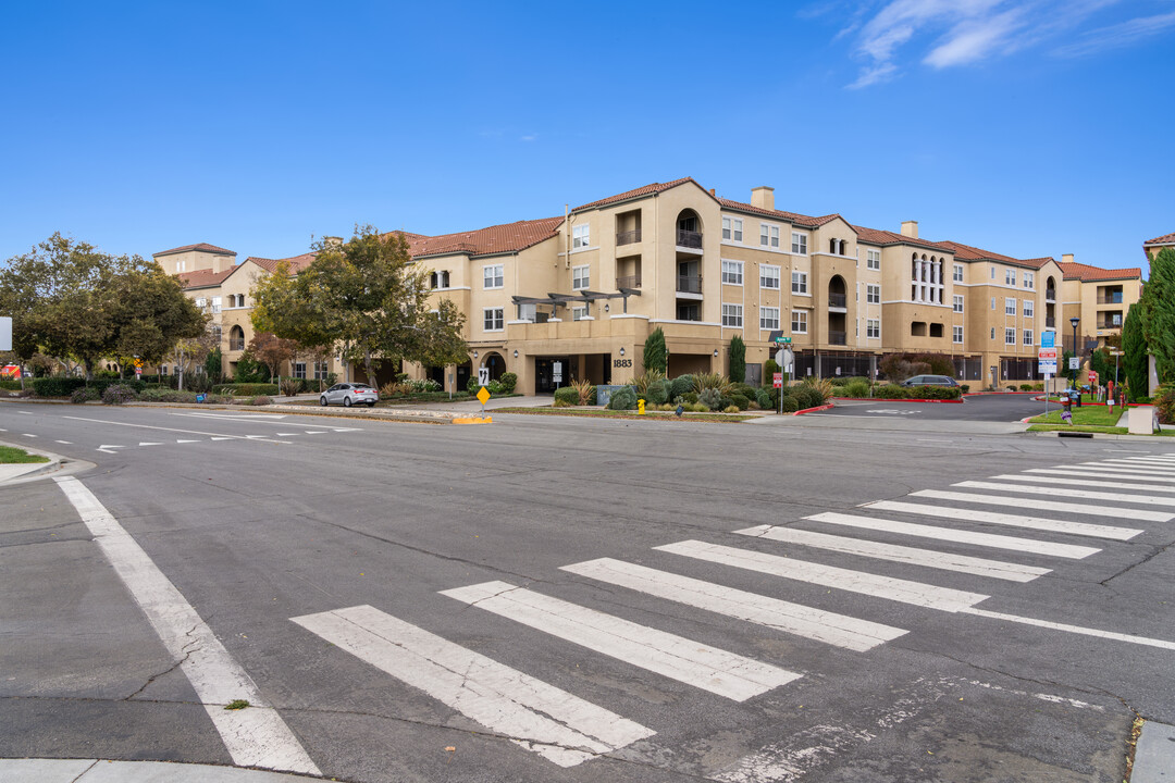 Mission Terrace in Santa Clara, CA - Building Photo