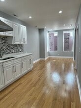 2002 W 21st Pl in Chicago, IL - Building Photo - Building Photo