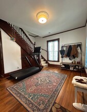 37 Burnham St in Belmont, MA - Foto de edificio - Building Photo