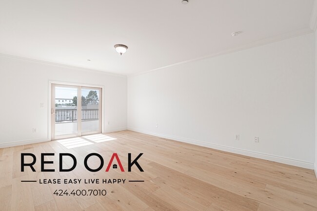 11848 Kiowa Ave in Los Angeles, CA - Building Photo - Building Photo