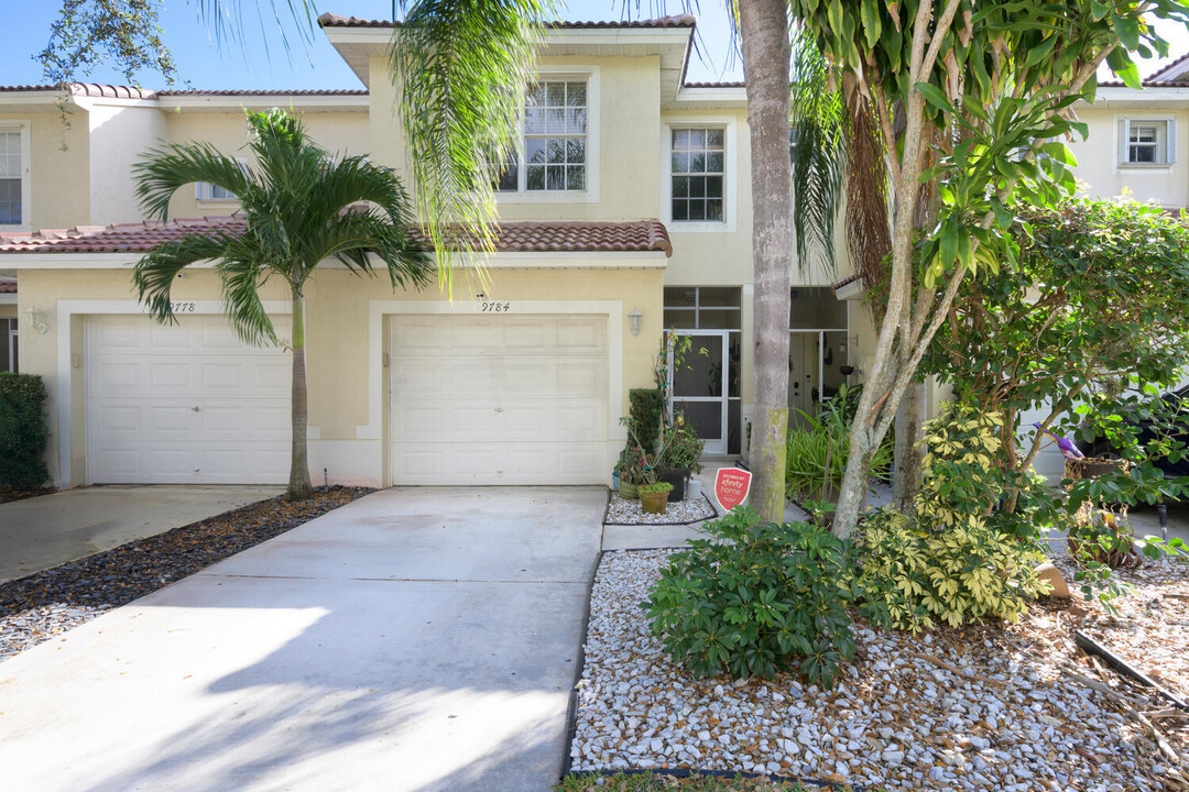 9784 Porta Leona Ln in Boynton Beach, FL - Building Photo