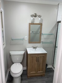 420 Downey Pl photo'