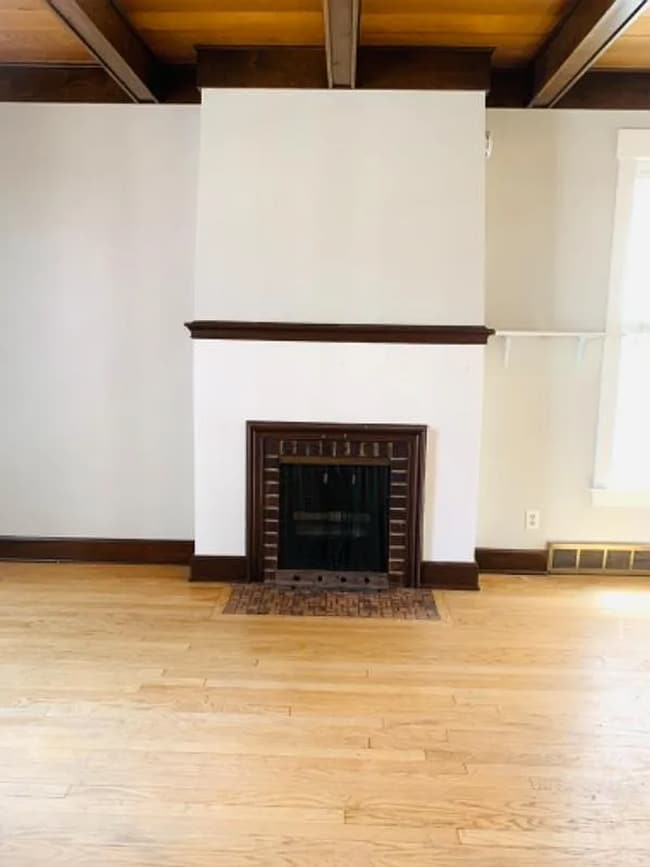 410 S 40th St in Omaha, NE - Building Photo - Building Photo