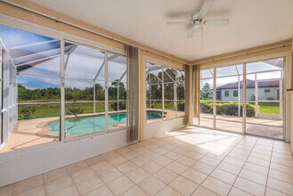 3561 22nd Ave NE in Naples, FL - Building Photo - Building Photo