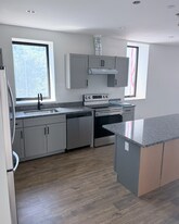 345 Main St in Norwich, CT - Building Photo