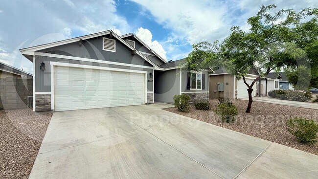 5733 S 13th Ave in Phoenix, AZ - Building Photo - Building Photo
